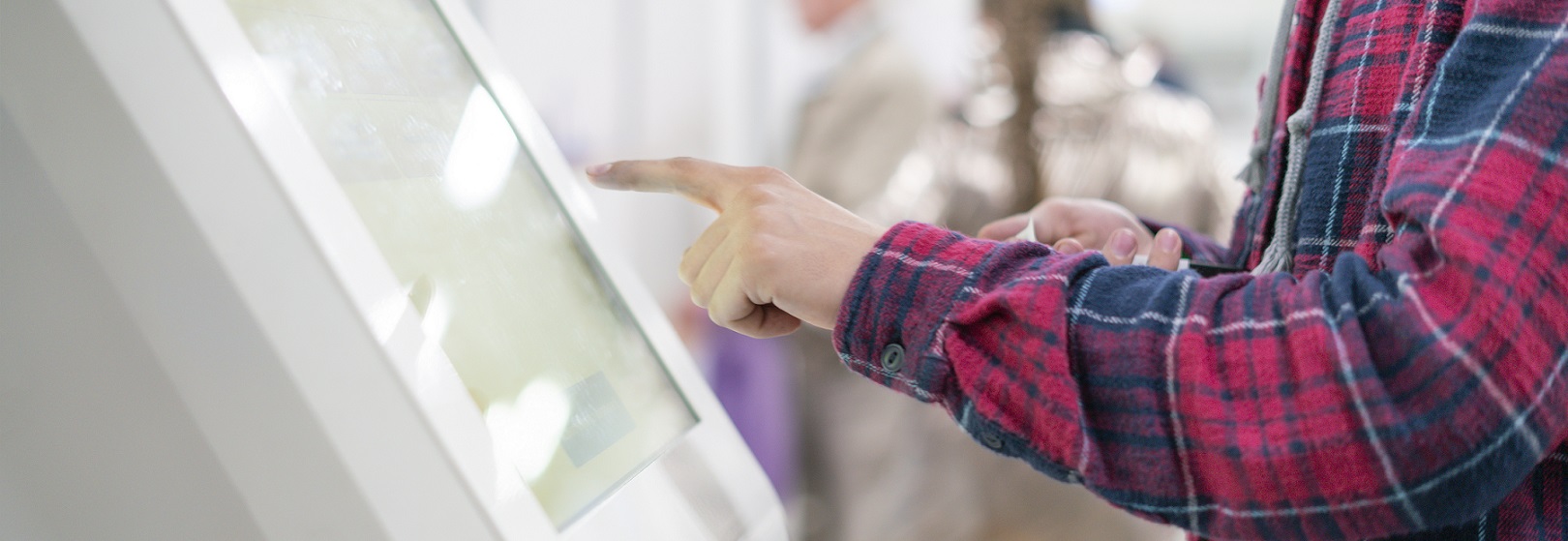 Badanie satysfakcji klientów NFZ za pomocą kiosków ankietowych